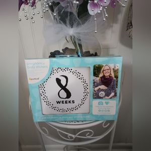 NIB Women's Pearhead 15 Piece Sticker Set For Growing Baby Bump Photos